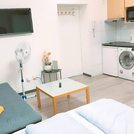 H Comfort Studio 3P Km Відень Екстер'єр фото